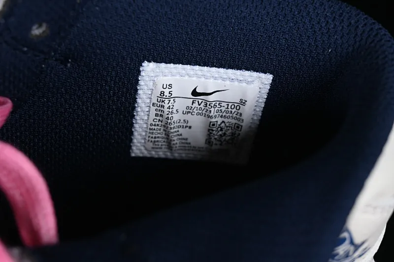 All categories Air Jordan Jordan series basketball shoes Air Jordan 1 High Air Jordan 1 High Golf "Pebble Beach" AJ1 Joe 1 embroidery special edition high-top basketball shoes FV3565-100